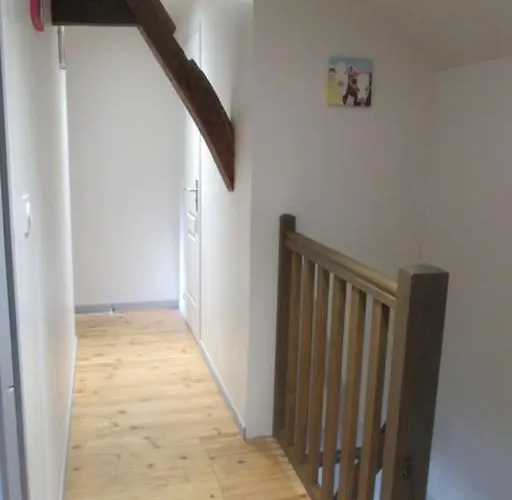 בית נופש La Campagne Hacquelin *